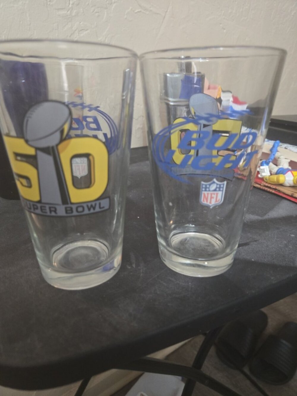 2 Bud Light Super Bowl 50 Pint Glass NFL Lombardi Trophy Beer Glass Barware